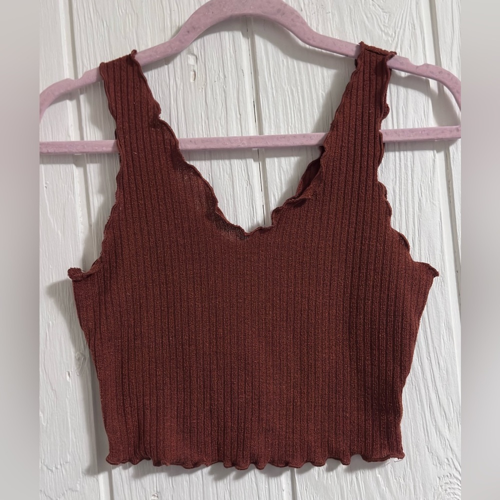 SHEIN Scalloped Ribbed Crop Top in Rust